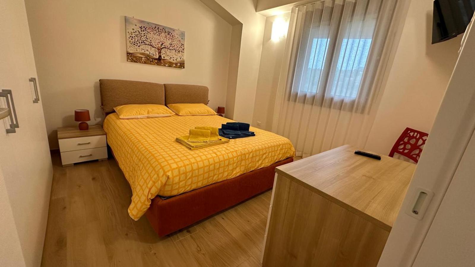 Casa Vacanze Il Mandarancio Μόντικα Εξωτερικό φωτογραφία