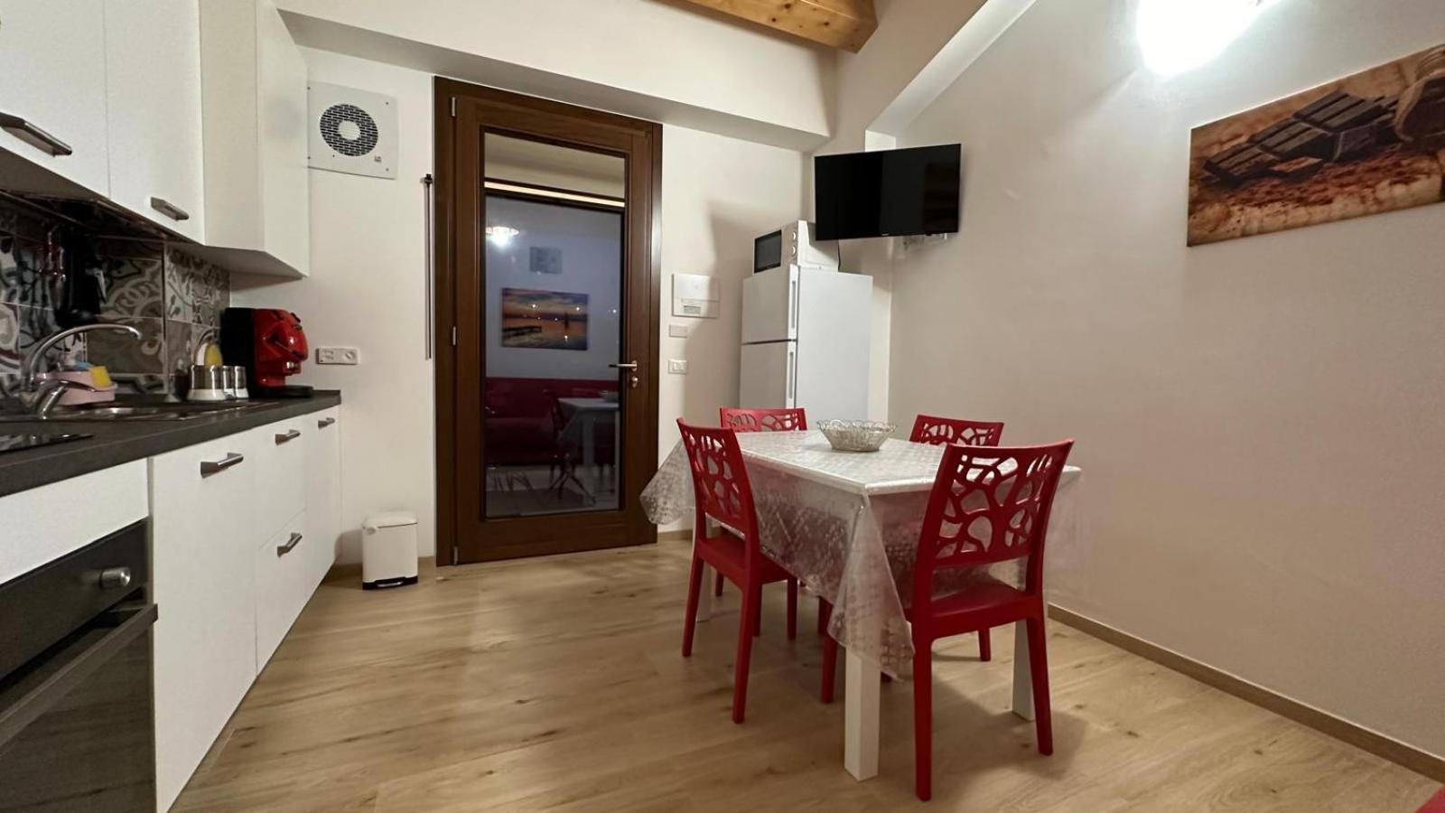 Casa Vacanze Il Mandarancio Μόντικα Εξωτερικό φωτογραφία