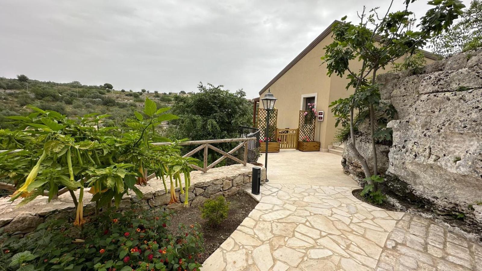 Casa Vacanze Il Mandarancio Μόντικα Εξωτερικό φωτογραφία